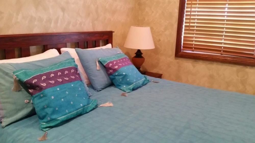 Sonja'S Bed And Breakfast Lightning Ridge Exteriör bild