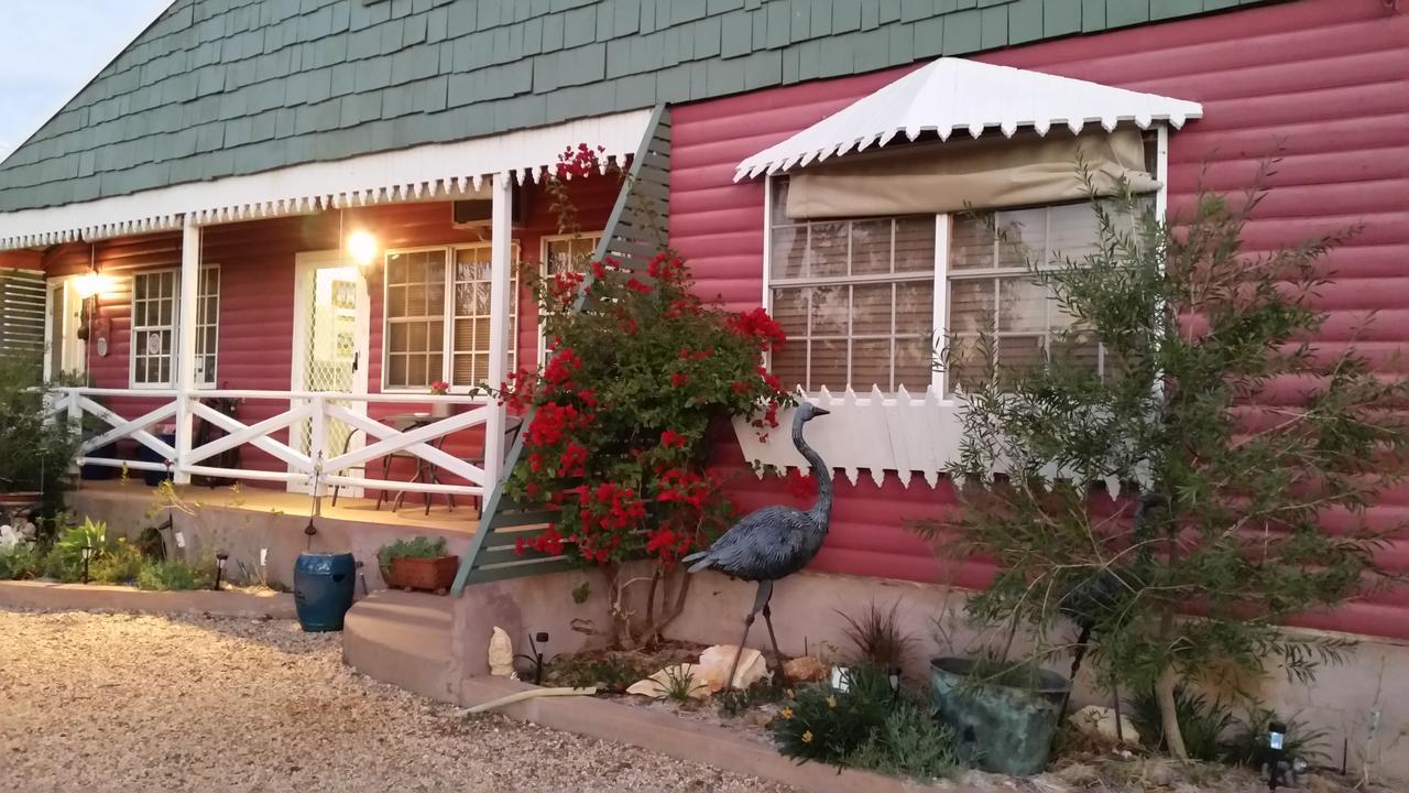 Sonja'S Bed And Breakfast Lightning Ridge Exteriör bild